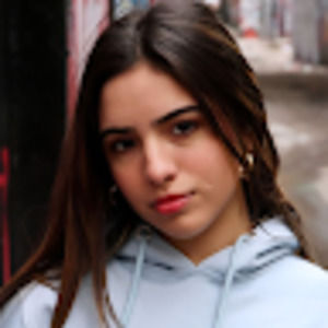 Meet your Posher, Valerie